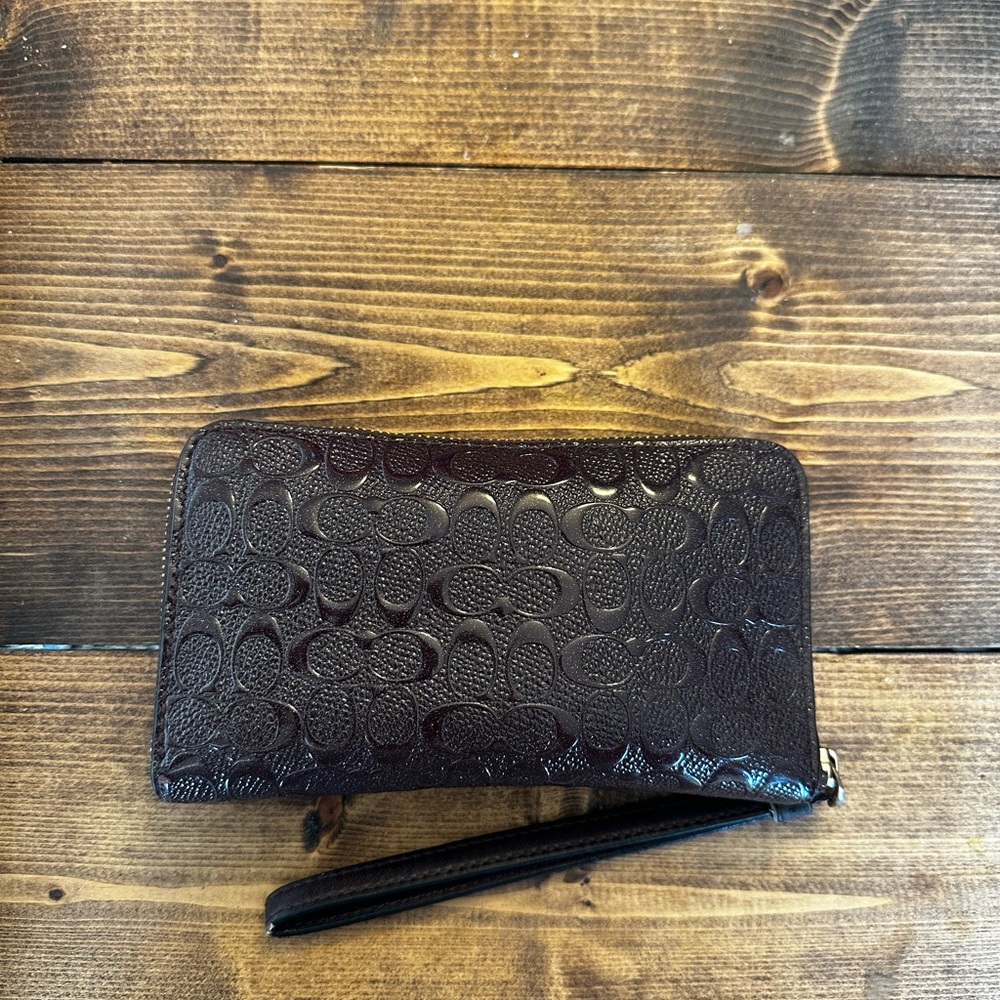 Coach Wallet - Picture 4 of 5